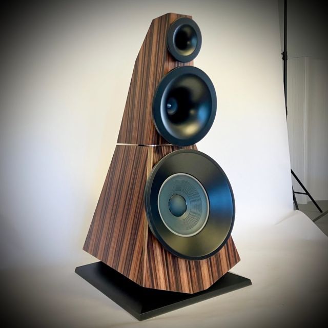 ODEON Carnegie in Macassar 

#odeonaudio #hifi #highend #handmade